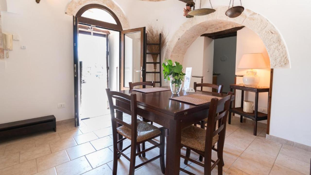 Villa Trulli Domus Petra Alberobello Esterno foto